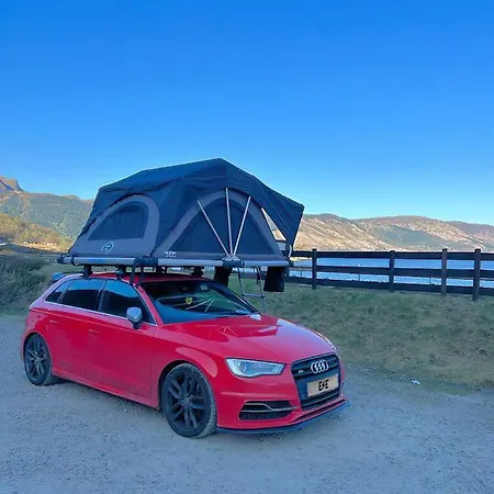Shackleton Rooftop Tent From Electricexplorers Tente de luxe